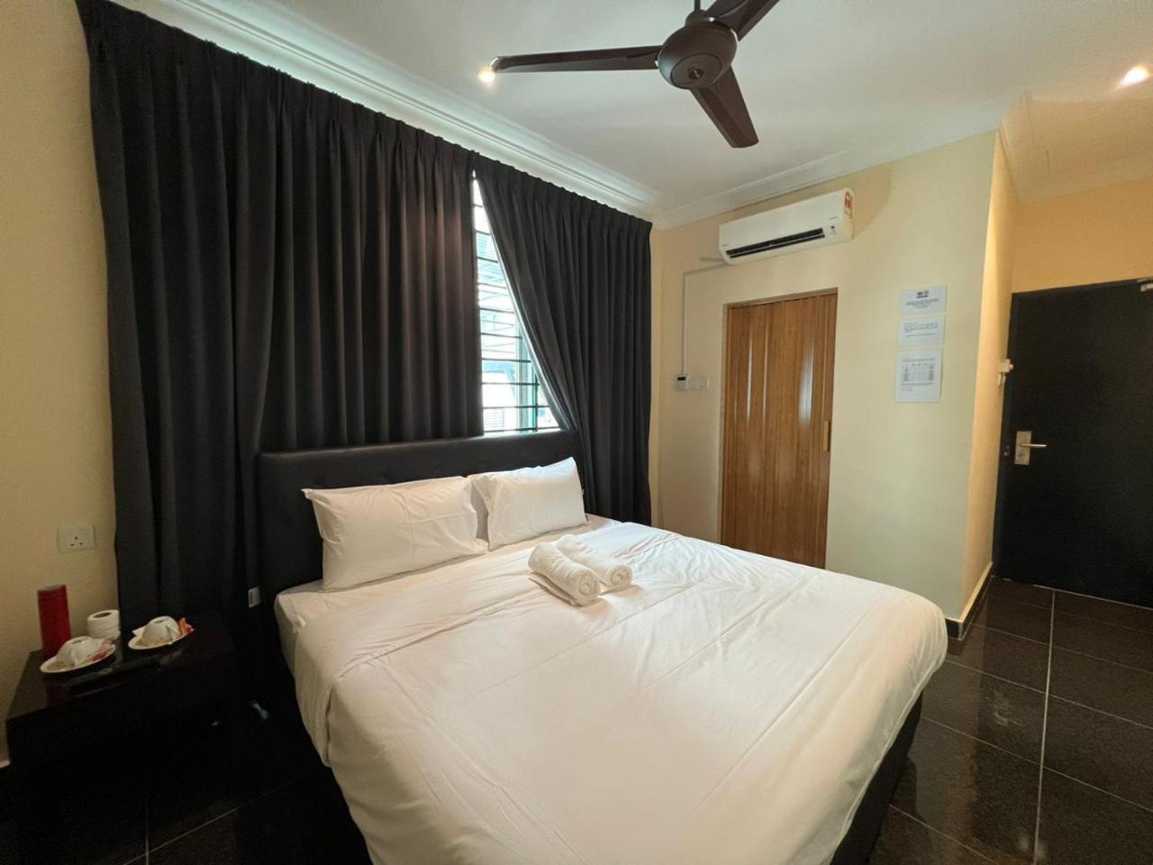 I Go Inn Bandar Saujana Putra Exterior foto